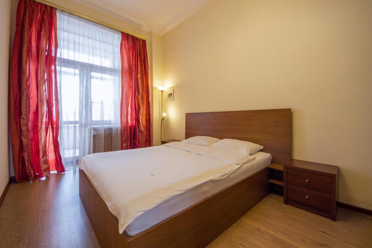 With Jacuzzi And View On Khreschatyk Apartment Kiew